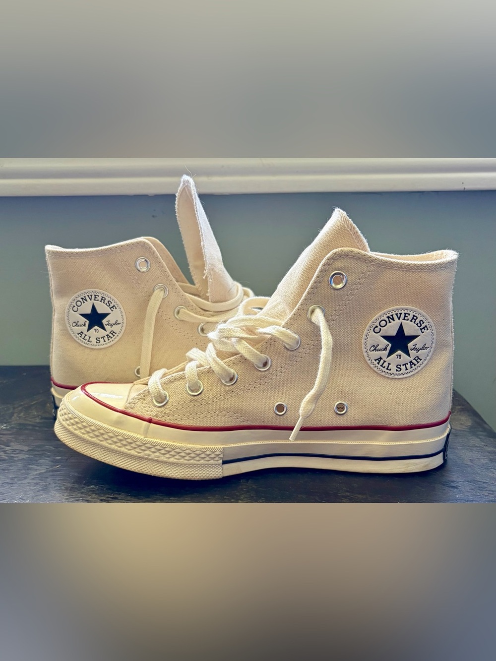 Converse Chuck 70 Natural Canvas High Top Sneakers. Women 8/Men 6